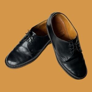 Dr. Martens vintage classic smooth finish leather Oxford made in England |US 10